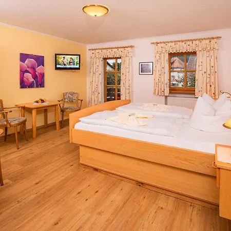 Hotel Zum Hirschen Lam Room photo