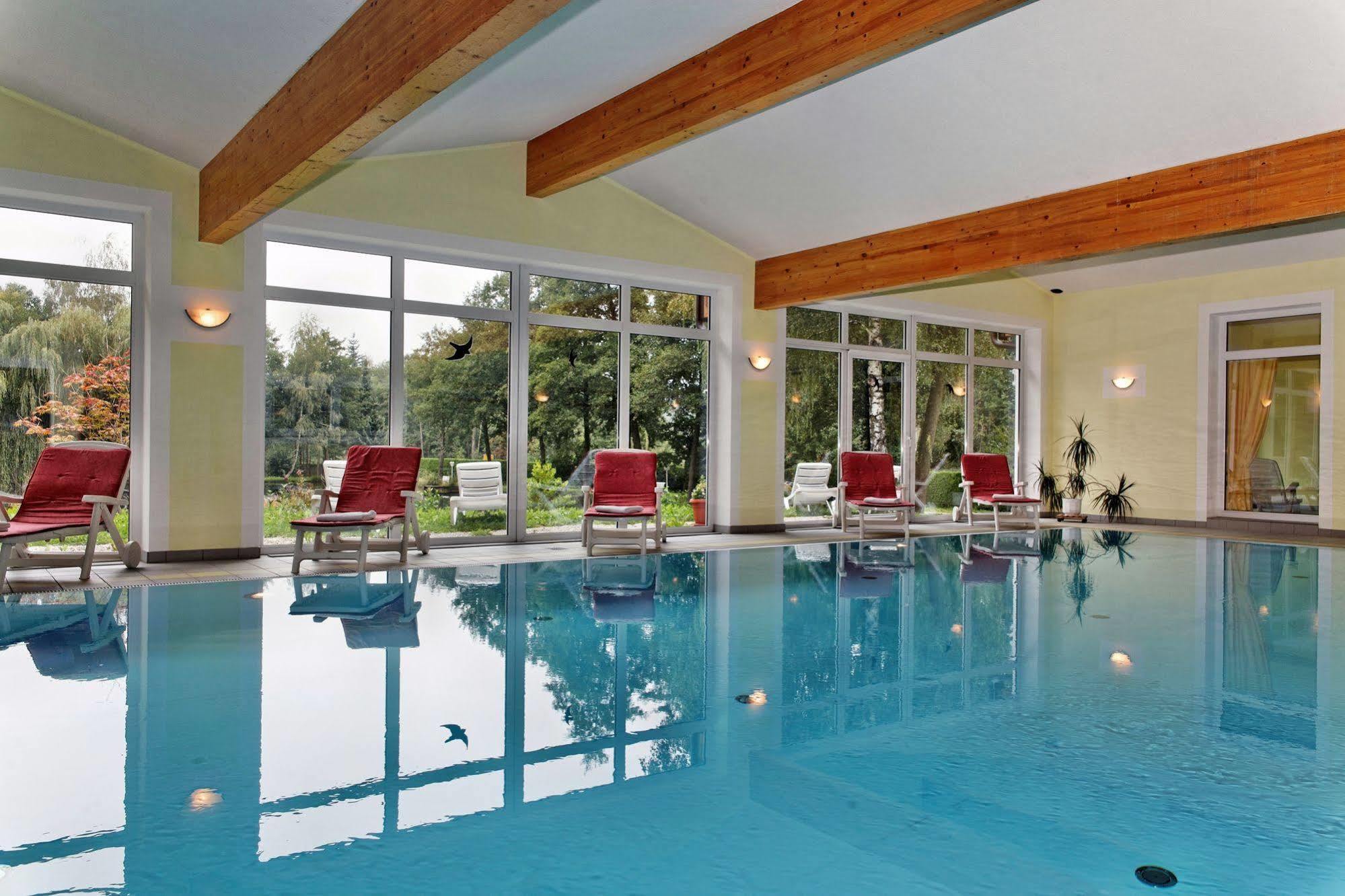 Hotel Zum Hirschen 3*
